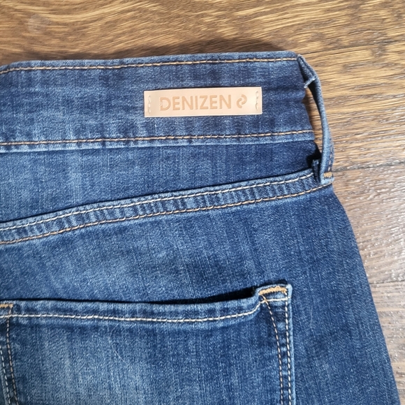 Like New Pair Blue Denim Levi's Denizen Shorts Size 8-9 - Picture 4 of 5